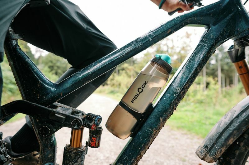 Fidlock  láhev TWIST Antibacterial 800